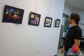 "Iza kulisa Festivala evropskog filma Palić” objektivom Damira Vujkovića