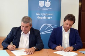 Potpisan ugovor za prenos sredstava za nastavak radova na Narodnom pozorištu