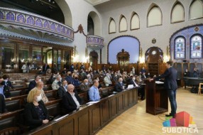 Održana rasprava o izmeni Statuta Subotice u pogledu uvođenja bunjevačkog u službene jezike