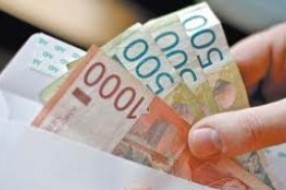 Prosečna plata: Ko od sarme jede kupus, a ko meso?