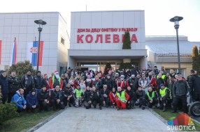 "Bajkeri" i ove godine ugrejali srca i izmamili osmehe dece u Domu "Kolevka"