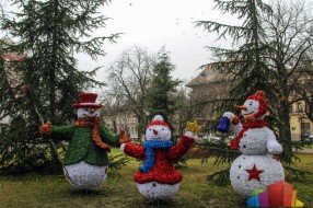 Porodica Snešković u centru grada