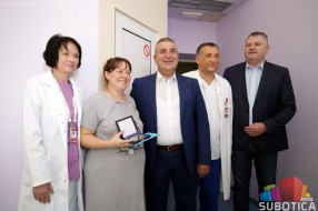 Gradonačelnik obišao bebu rođenu na Dan grada Subotice