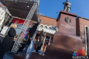 Svečano otkriven Spomenik kralju Petru Prvom Karađorđeviću