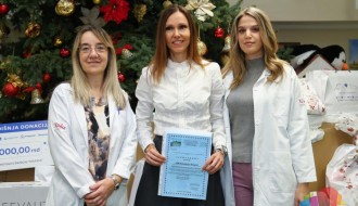 Paketići po želji mališana: SBB fondacija obradovala decu iz "Kolevke"