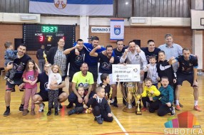 Mali fudbal: "Šeki enterijeri Real impeks“ pobednik 51. Novogodišnjeg turnira