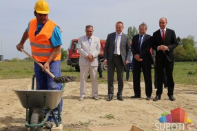 Položen kamen temeljac za izgradnju hale u Malom Bajmoku