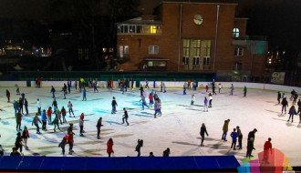 Otvorena klizališna sezona, sa maskom i na led