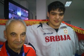 Dizač tegova Spartaka Tamaš Kajdoči na Olimpijskim igrama mladih