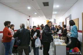 Najtraženiji radnici - operateri, građevinci, vozači i ugostitelji, više od 20 poslodavaca potražuje
