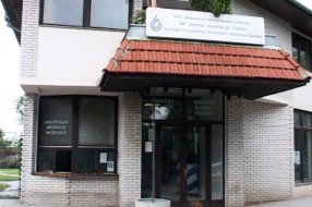 Bacamo li 55.000 evra godišnje?