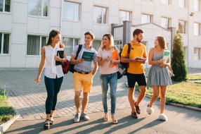 U toku prijave za septembarski upisni rok u "Akademiji Oxford"