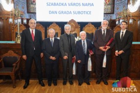 Na svečanoj sednici Skupštine grada dodeljena gradska priznanja