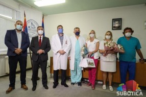 Darivane bebe rođene na Dan grada