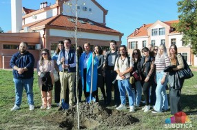 Mladi iz regiona poručuju: "Mi smo ti koji grade mostove i promovišu toleranciju"