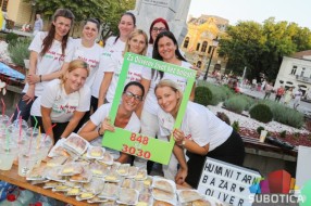 Na humanitarnom bazaru za malog Olivera prikupljeno 310.000 dinara