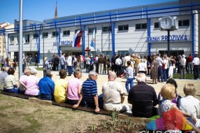 Otvoren bazen na Prozivci