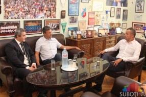 Pokrajinska vlada će pomoći izgradnju i renoviranje sportskih terena u Subotici