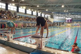 Plivanje: Novi uspesi, pregršt medalja i oboreni rekordi za takmičare Spartaka u Nišu i Novom Sadu