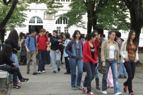 Više od 60% maturanata Srednje medicinske škole nastavlja školovanje u obrazovnom profilu