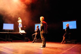 Delimo karte za predstavu "Rapsodije" francuskog pozorišta
