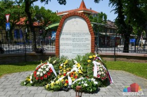 Godišnjica deportacije Jevreja: "Ako želiš da budeš slobodan, moraš da se oslobodiš mržnje. Zato mi opraštamo, ali ne zaboravljamo"