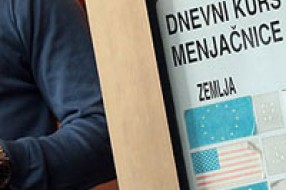 Dinar danas najslabiji od početka godine