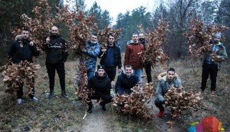 Subotičani u manjim grupama išli po badnjake, ističu da je važno očuvati tradiciju