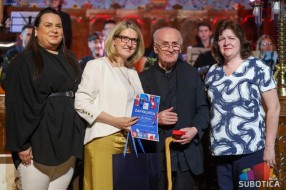 "Rasti gde si posejan" - obeležen Dan hrvatske zajednice u Srbiji