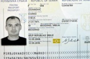 Beskrajni redovi za nove pasoše