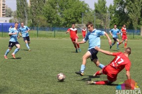 Fudbal: Omladinci Spartaka "petardom" slavili protiv Voždovca, kadetima samo bod