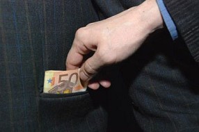 Priveden subotički ginekolog zbog primanja mita