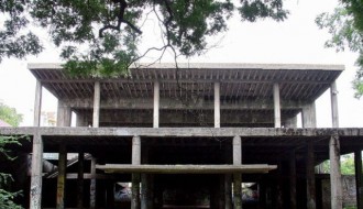 Uskoro rušenje skeleta