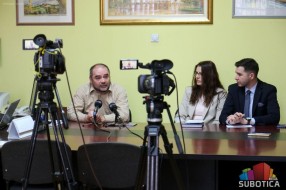 Logika, analiza i IT veštine: besplatna nastava za osmake u subotičkoj gimnaziji