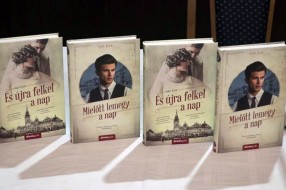 Promocija novog romana Eve Pap "Pre nego što zađe sunce"