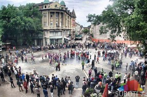 Maturanti zaplesali u centru grada
