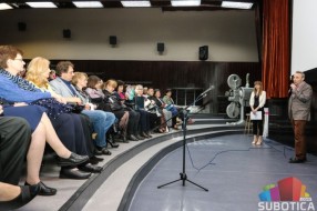 Hemijsko-tehnološka škola domaćin državnih takmičenja iz hemije i tekstilstva