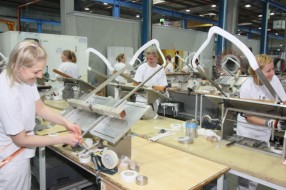Siemens zapošljava još 200 radnika