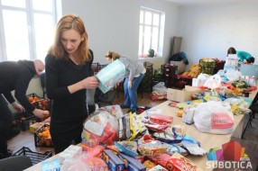 Prikupljanje namirnica za socijalno ugrožene u nedelju