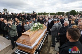 Sahranjen Ištvan Pastor