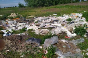 Divlja deponija kod natputnjaka Y kraka