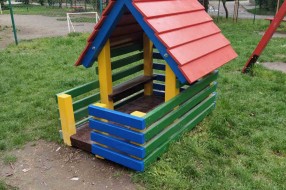 Loše stanje igrališta u Petrinjskoj ulici (Teslino naselje)