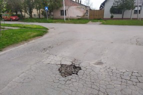 Udarna rupa u Igmanskoj ulici
