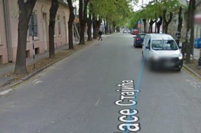 Izbledeo pešački prelaz na uglu Vase Stajića i Partizanske
