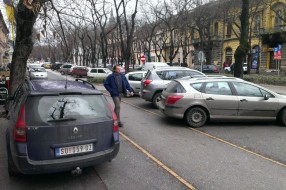 Divlje parkiranje u centru grada