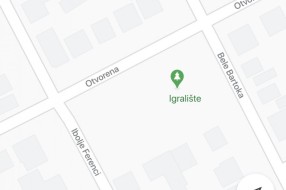 Smeće na igralištu u Teslinom naselju