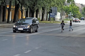Oprez za vozače i rizik za bezbednost dece kod vatrogasaca