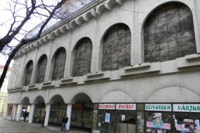 Robna kuća "Beograd" - ničiji problem