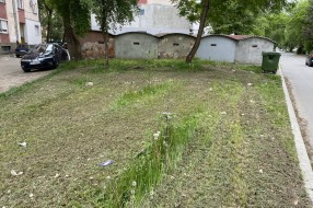 Košenje trave u Kertvarošu