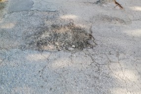 Krater u ulici Laze Mamužića